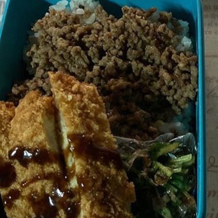 今日のお弁当(そぼろ.きゅうり♬